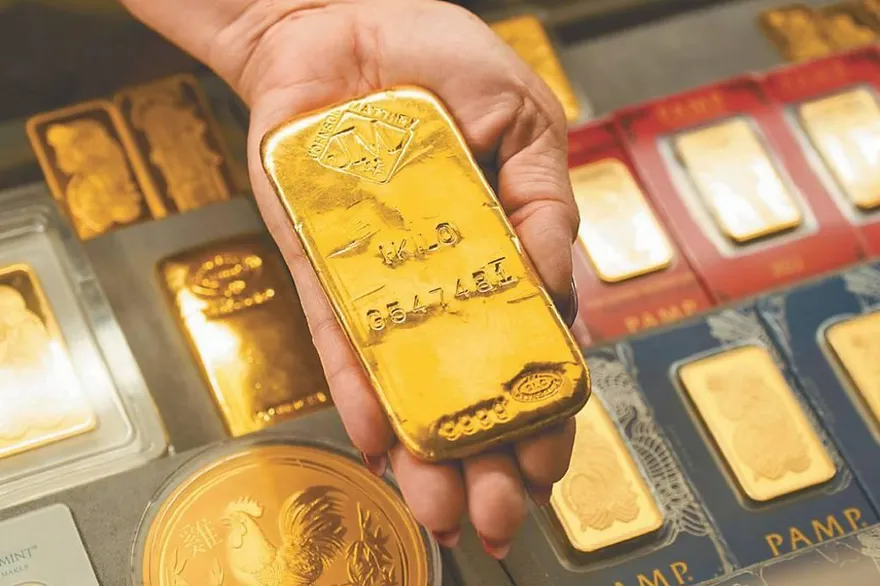 華許風暴擴大！黃金史詩級暴跌10％　比特幣急瀉