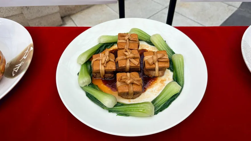 三層肉換腰內肉、水果做發糕！營養師設計健康拜拜供桌