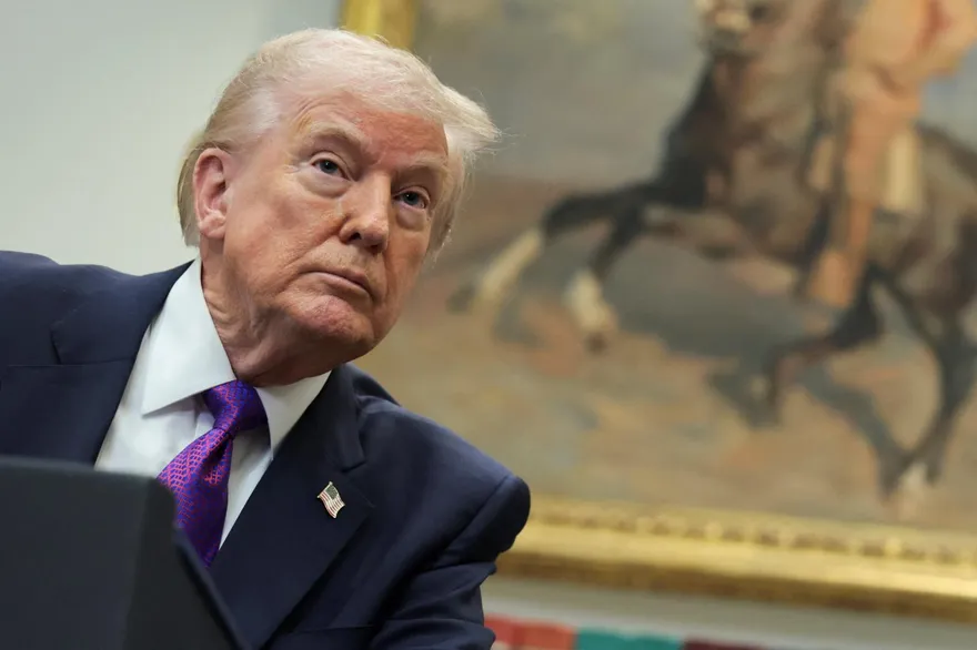 川普關稅政策違法！政客爽粉專批：台積電是不是白送了