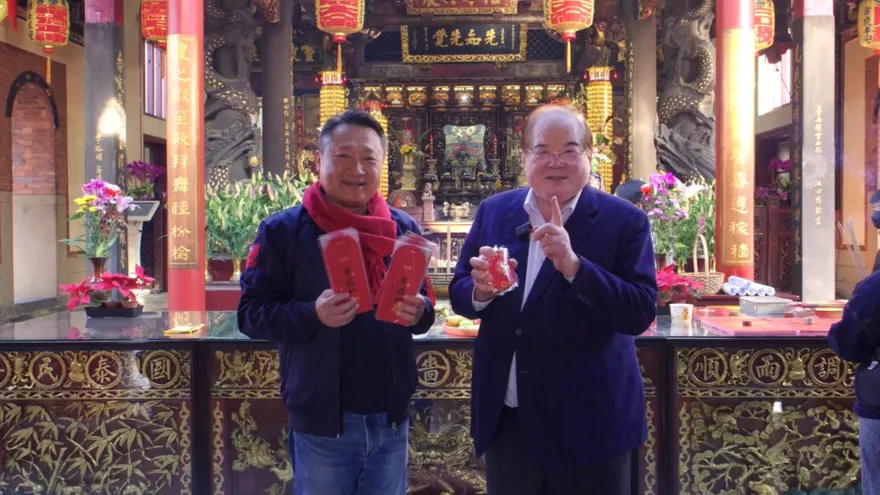 李乾龍邀民眾除夕到先嗇宮領發財金！走春享用平安麵、看燈會