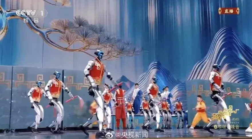 秀實力！大陸人形機器人組團上春晚　美國專家緊盯