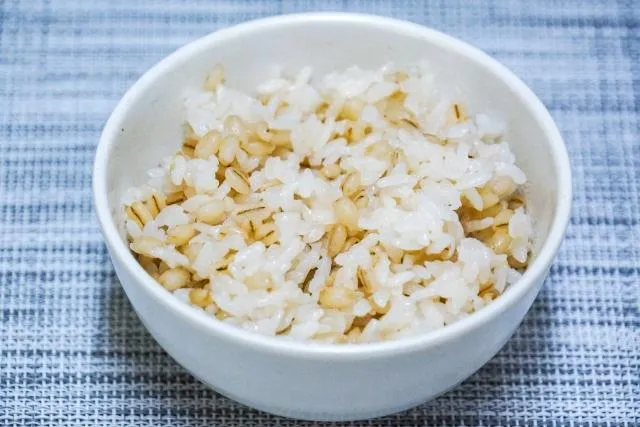 控血糖不用戒飯！加大薏仁、麥角吃　飽足感增還護心血管