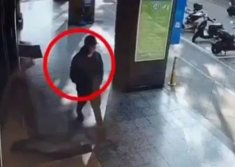 影/北市大安區「醫美診所團拜槍擊案」！嫌犯變裝身影直擊