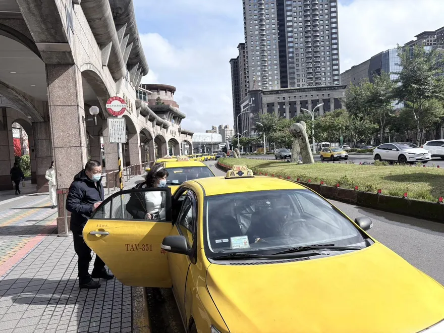 計程車2/23凌晨恢復一般費率　上車先確認跳表金額