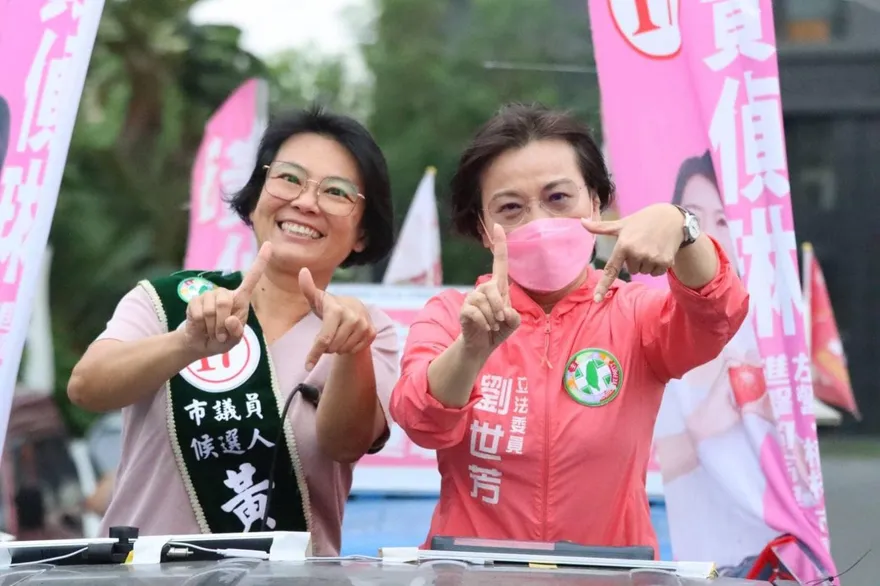 挺戒嚴、酒駕不退選　黃偵琳背景有多硬？曾任劉世芳辦公室執行長