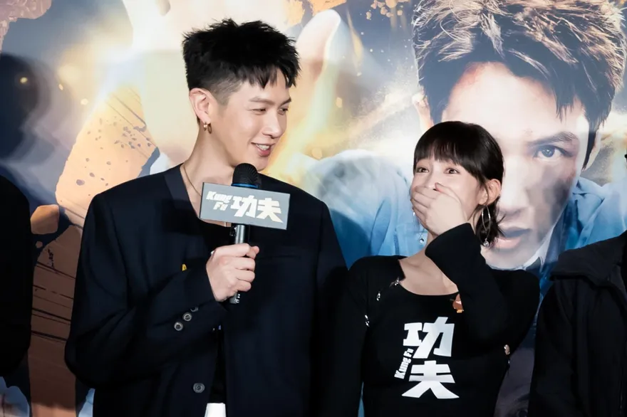 帶家人看《功夫》! 王淨吐槽媽媽「整場笑不停」　她喊：想到女兒小時候