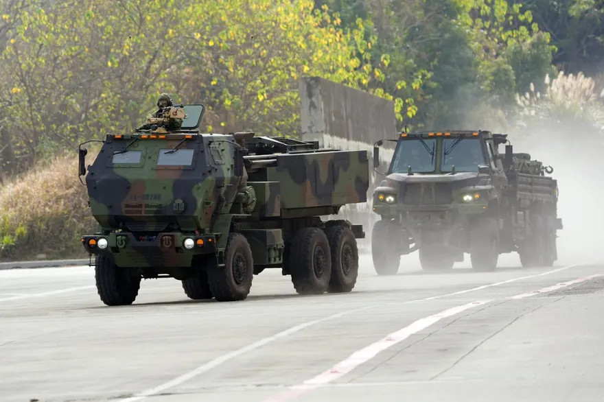 中研院民調：逾半民眾願不計代價抵抗大陸、支持對美軍購