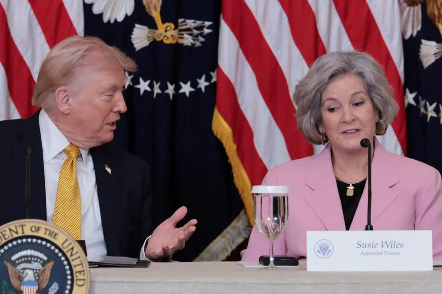 白宮女幕僚長威爾斯確診乳癌　川普：治療期間繼續工作