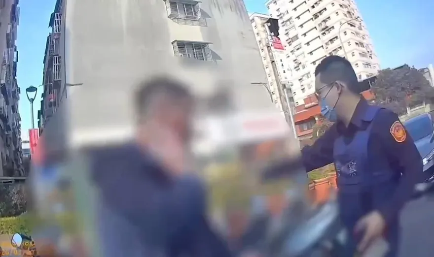 影/網傳北市男子持刀隨機攻擊　警查證澄清為討債衝突