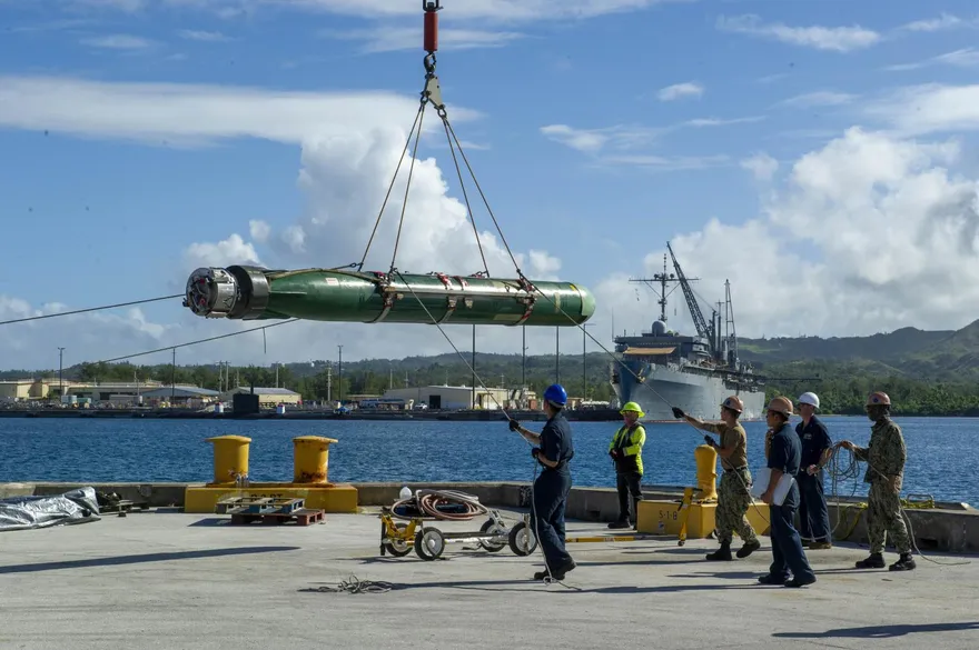 海軍劍龍級潛艦性能提升年底完成　2027將試射新型魚雷