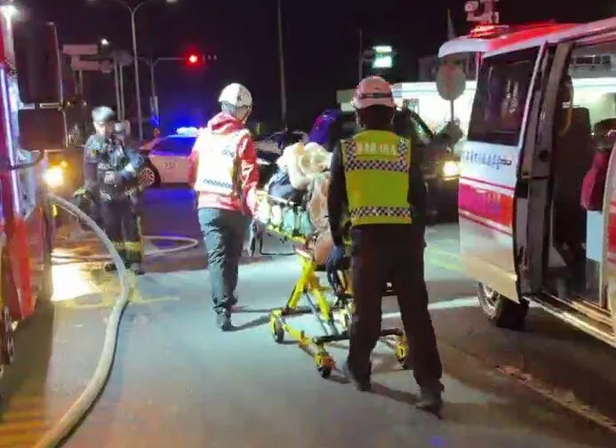 影/天人永隔！苗栗機車行祖孫慘遇大火「阿嬤魂斷儲藏室」