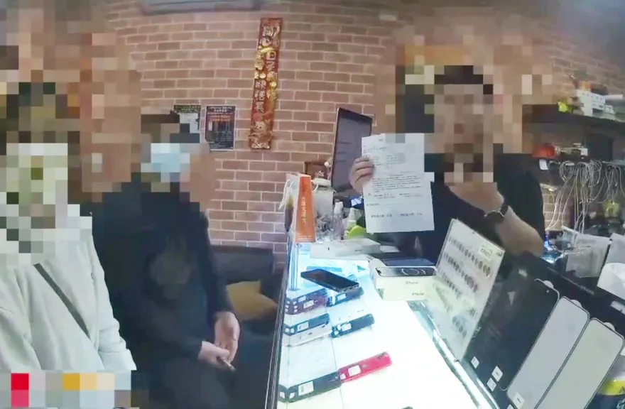 影/手機日本遺失台灣找回！他怒衝通訊行「討機」結局反轉