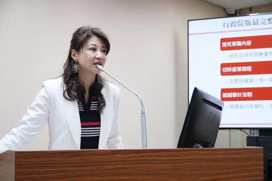 林楚茵轟藍白軍購預算3陷阱！酸：想編預算去當兵