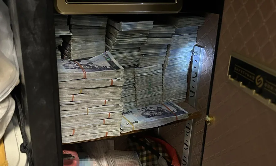 影/假冒金管會印信騙稅！詐團狠詐9人「千萬錢磚」塞保險櫃