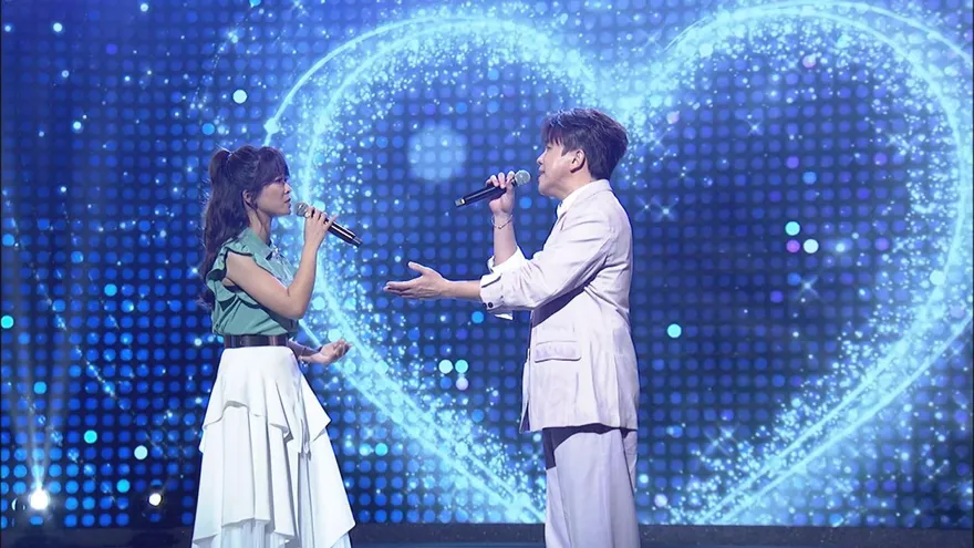 翁鈺鈞、許志豪「公開放閃」深情對唱！　黃國倫笑喊：被電到