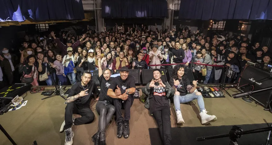 信樂團音樂會驚喜連發！前團員Chris驚喜現身　吐當年退團心聲