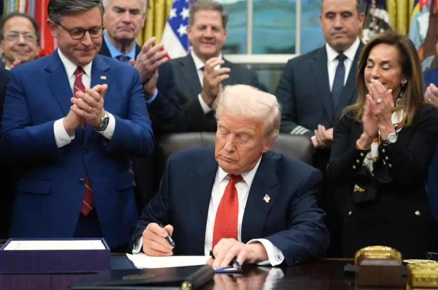 打破165年傳統！川普簽名將破天荒登上新版美鈔