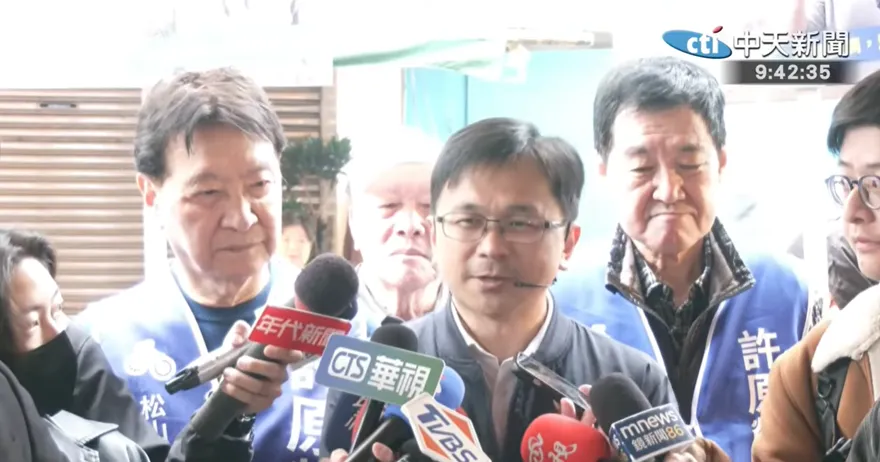 韓國瑜罕見拍片力挺！趙少康、費鴻泰合體陪許原榮掃街