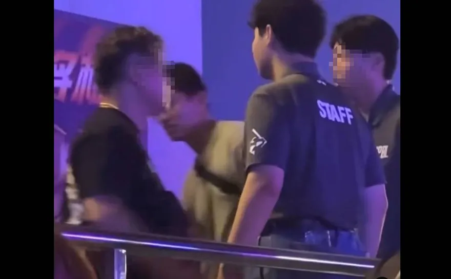 中職工讀生被打巴掌濺血！冷靜反應惹全網心疼