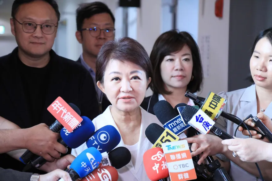 江啟臣贏台中市長初選！盧秀燕讚楊瓊瓔風範：團結勝選