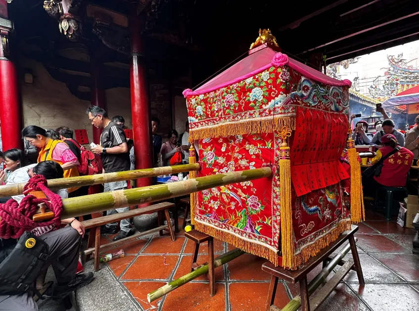 「白沙屯媽祖超跑」為何粉紅色？ 楊登嵙：凸顯媽祖慈悲心