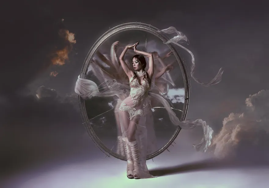 蔡依林披絕美白紗掀暴動！出道27年突鬆口認「暈船」 真相曝光