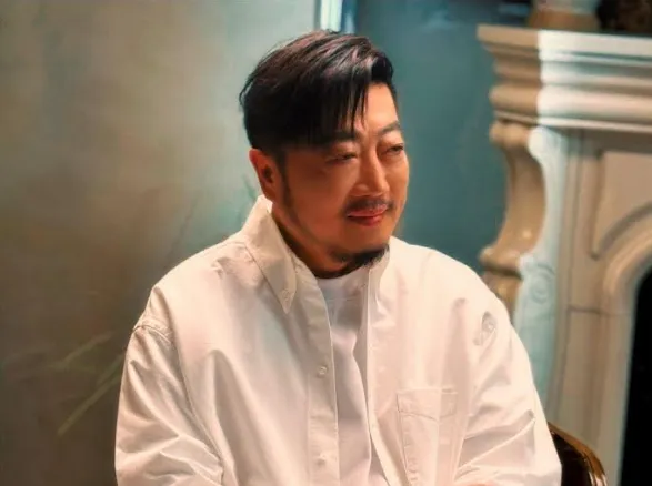 小蟲老師迎65歲領敬老卡　談近況鬆口「找地蓋房子」