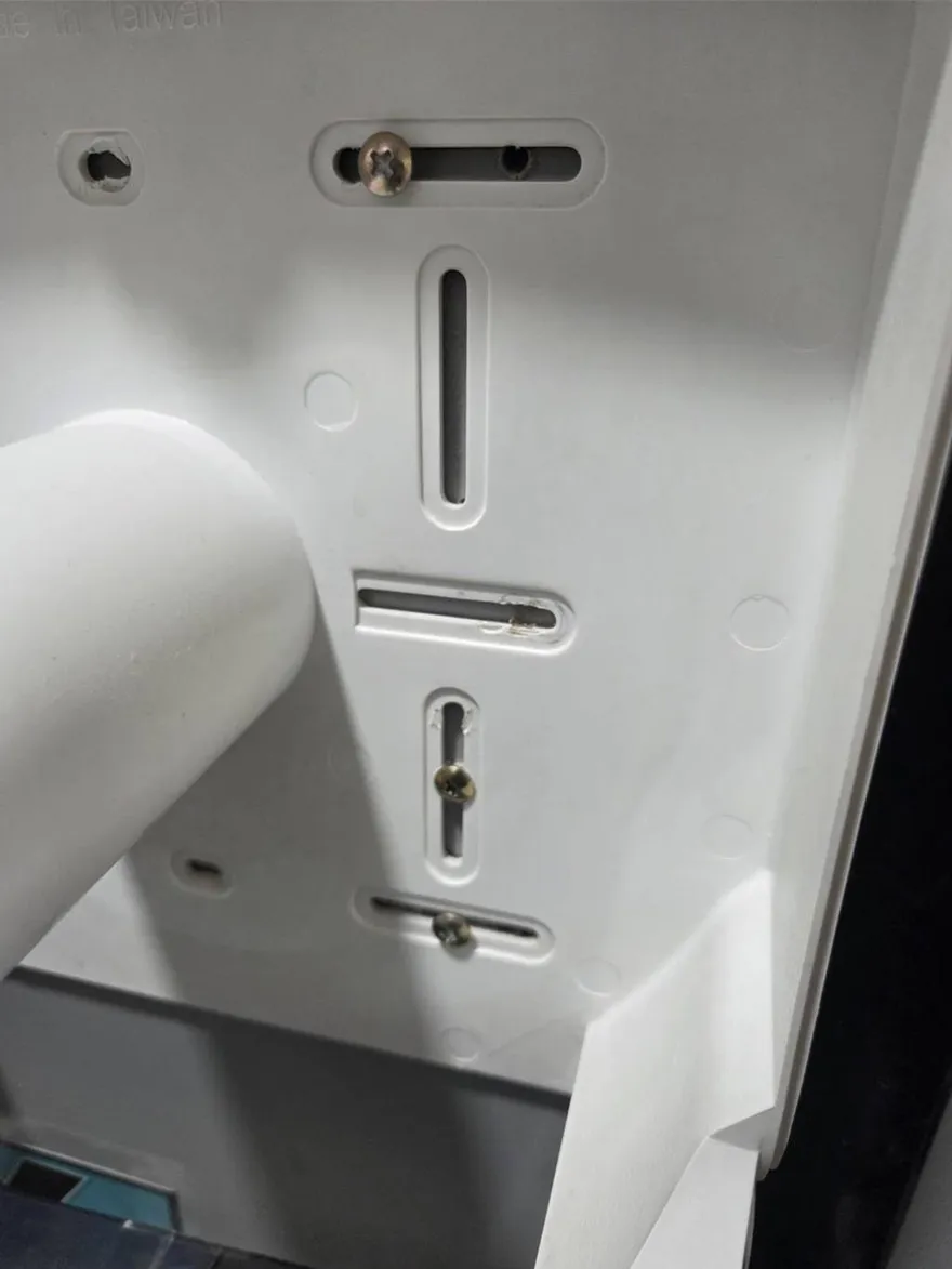 高雄大賣場廁所內疑現針孔偷拍　警方出手：虛驚一場