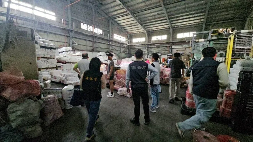 塑膠袋漲5成！千名調查官連假突擊全台712商家揪哄抬