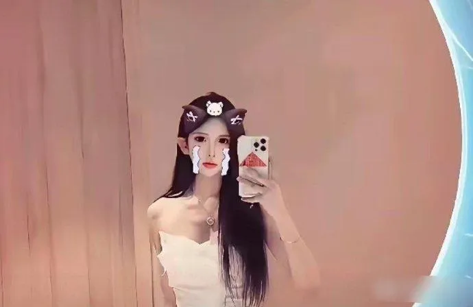 女網紅斷腿流連柬埔寨街頭！強勢回歸大聊秘辛...下秒被消失