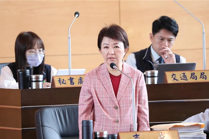 綠側翼大翻車！造謠盧秀燕稱幼兒園案「吃飽太閒」　事實查核中心狠打臉