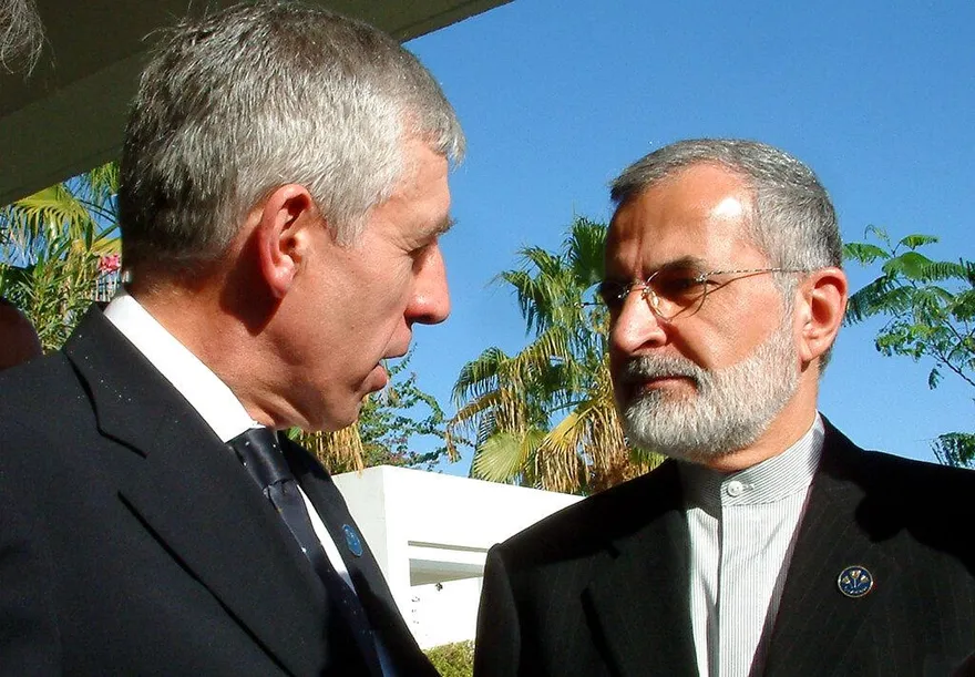 伊朗再傳政壇大咖被炸死！前外長傷重不治　妻當場喪命