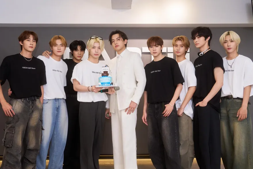 ARKis排練起衝突！高有翔探班勸架　李東翰「手指下跪」原因曝光