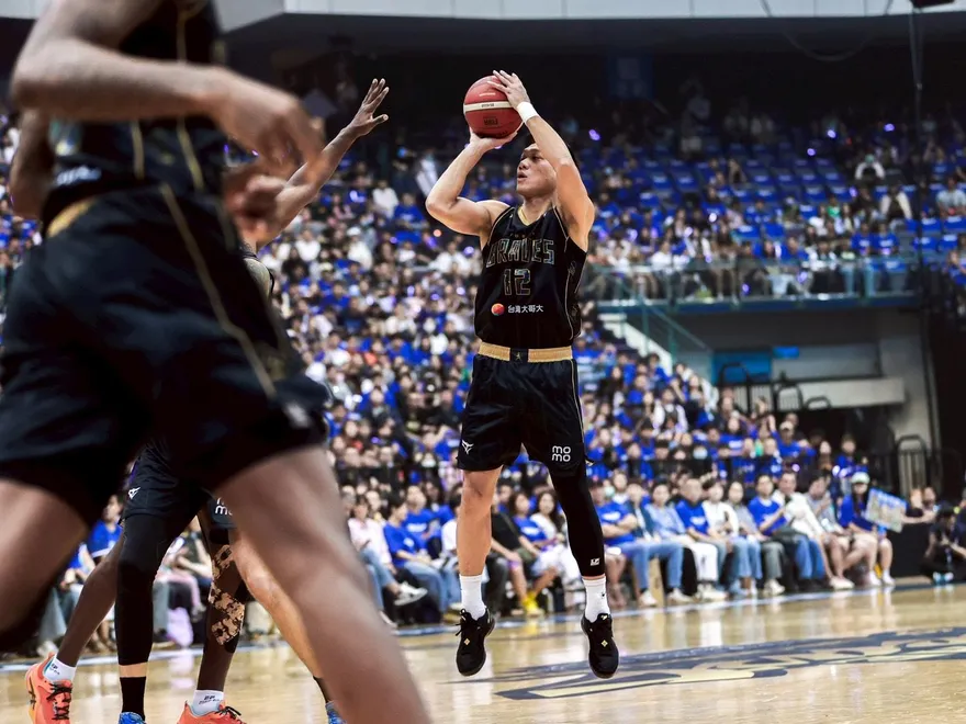 PLG/引退賽創本季得分新高！林志傑狂轟21分　率勇士大勝