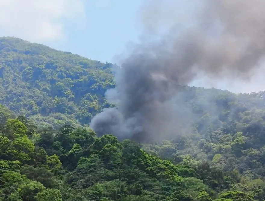 三峽三合院廚房燒起來「竄黑煙」　8旬翁重創命危