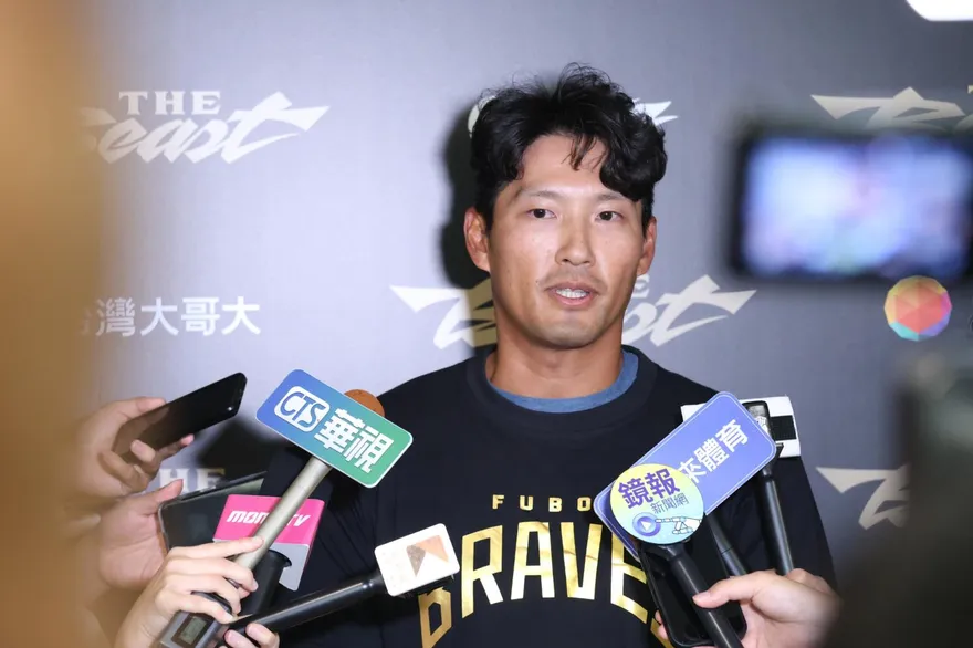 PLG/林哲瑄現身小巨蛋力挺林志傑！笑說最愛後仰跳投