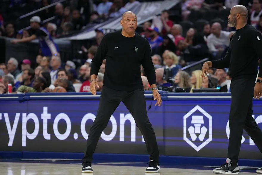 才入選籃球名人堂！NBA公鹿教頭瑞佛斯被炒魷魚