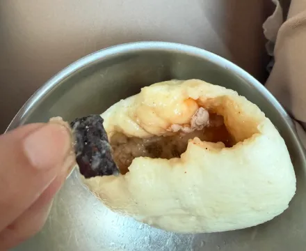 台中知名湯包內餡藏「尖銳生鏽鐵片」！　店家竟求別檢舉