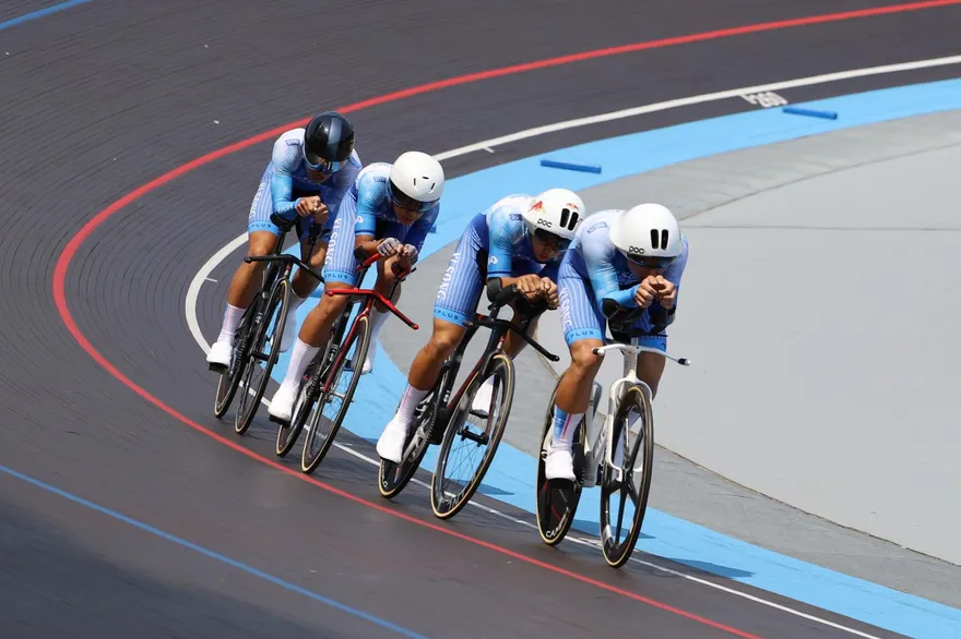 全中運/對手意外摔車！北市西松高中團隊雙金三連霸