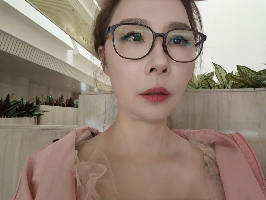 震撼彈！許聖梅驚爆「眼中風」、狀況全曝光