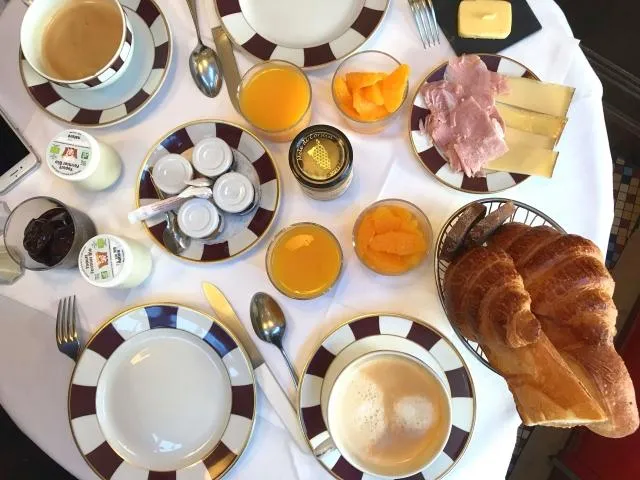 早餐這樣吃更聰明！蛋白質顧飽足、纖維養好菌各有優劣