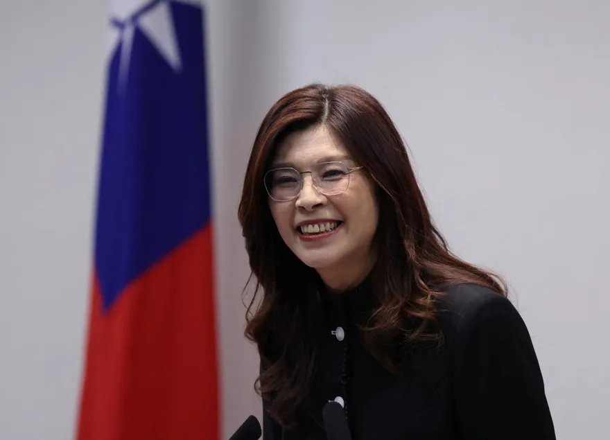 美智庫評藍營路線：鄭麗文對陸「太過天真」　肯定盧秀燕國防認知