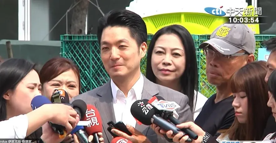 蔣萬安怕跟沈伯洋辯論？柳采葳狠酸曹興誠：黑熊隊豬隊友