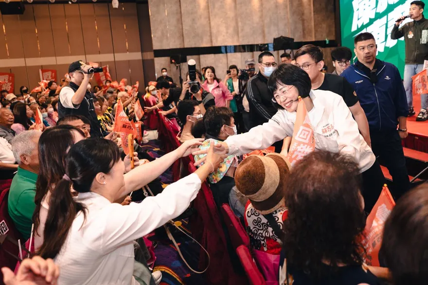 蘇巧慧辦基層座談　沈伯洋以「神秘嘉賓」身分登場了！