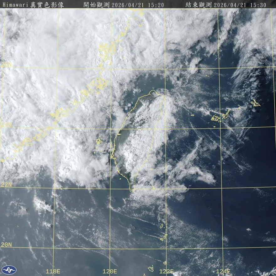 午後對流雲旺盛！雨彈轟炸「4縣市」　慎防雷擊與落石