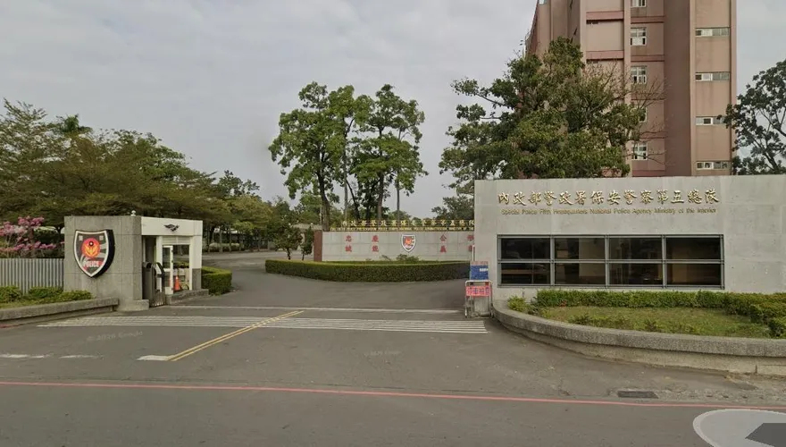 保五總隊驚傳槍響！50歲警失控「當眾持槍對空射」