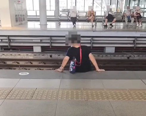 台中火車站婦人「疑為撿100元」跳下月台！警：最重罰5萬