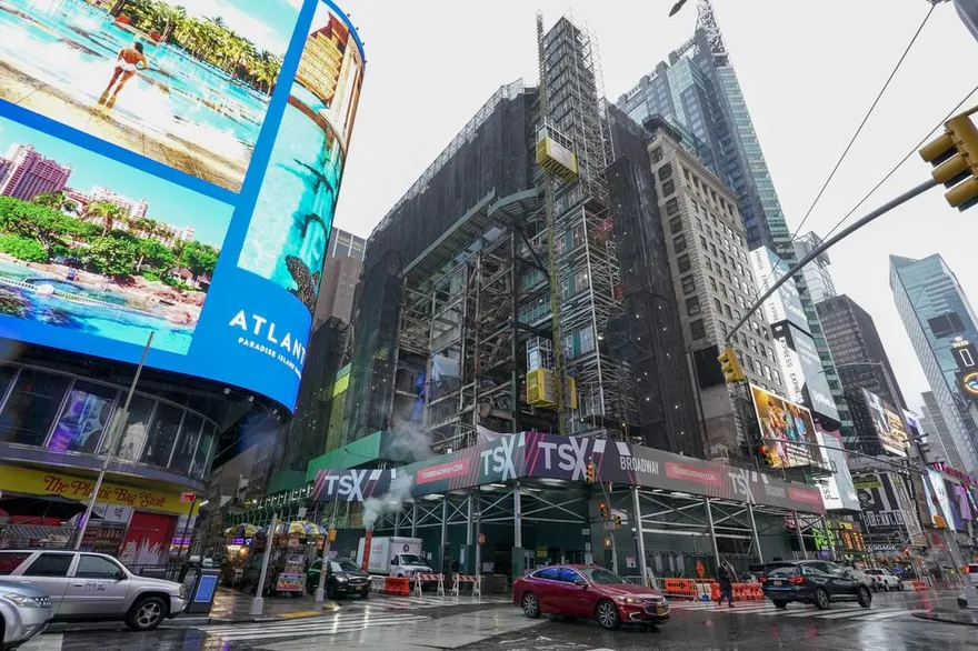 太惡劣！6月大女嬰遭遺棄時代廣場　警方循線追查中