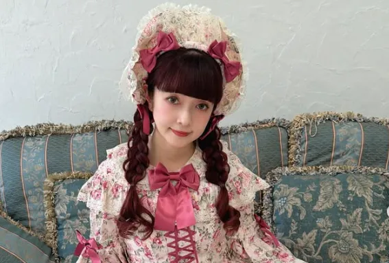 日女模吃居酒屋「被查證件」　她喜孜孜：我都40多歲了