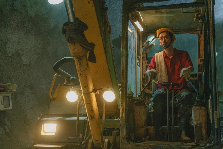 陳竹昇驚曝恐怖意外！昔「釘子打進食指肉」嚇壞急送醫